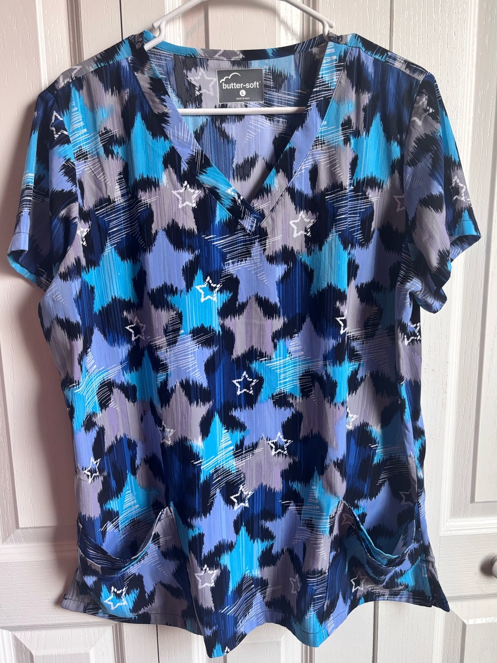 Butter-Soft| Star Scrub Top